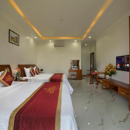 Quang Tung Hotel Dong Khe Sau Екстер'єр фото