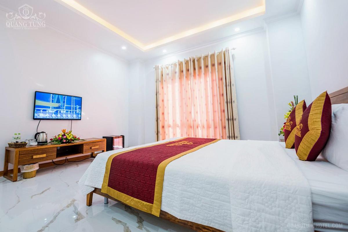 Quang Tung Hotel Dong Khe Sau Екстер'єр фото