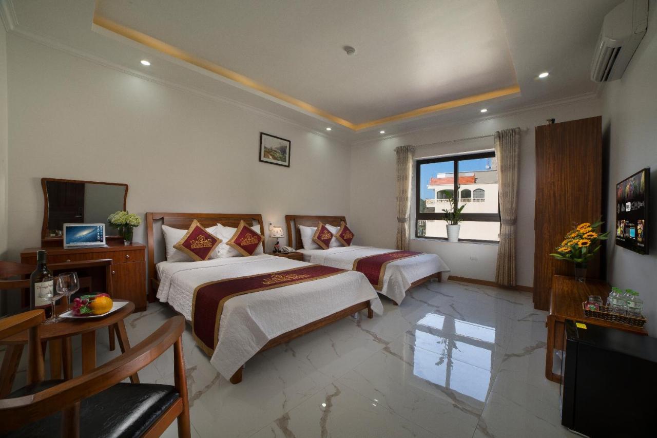 Quang Tung Hotel Dong Khe Sau Екстер'єр фото
